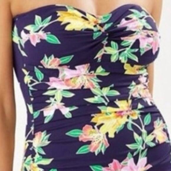 NEW Tommy Bahama Sun Lilies Twist Bandeau One-Piece Swimsuit Size 12 - Picture 2 of 6